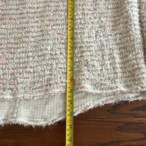 Kut from the Kloth sweater - Picture 3 of 7